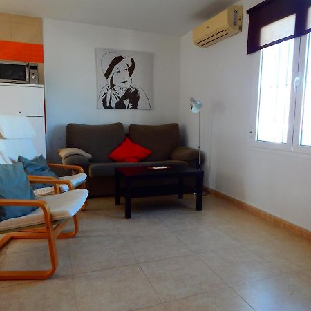 Apartamento Garcia Lorca,Solo Familia Y Parejas Conil De La Frontera Exterior photo