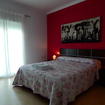 Apartamento Garcia Lorca,Solo Familia Y Parejas Conil De La Frontera Exterior photo